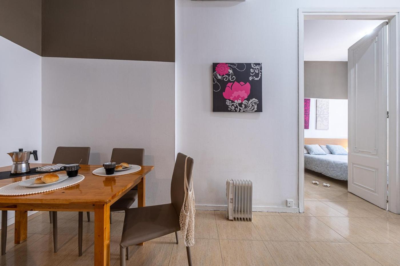 Urban Center Apartments Tarragona Exterior foto