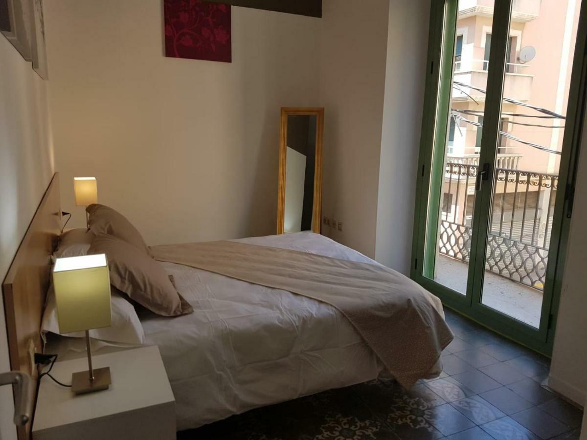 Urban Center Apartments Tarragona Exterior foto
